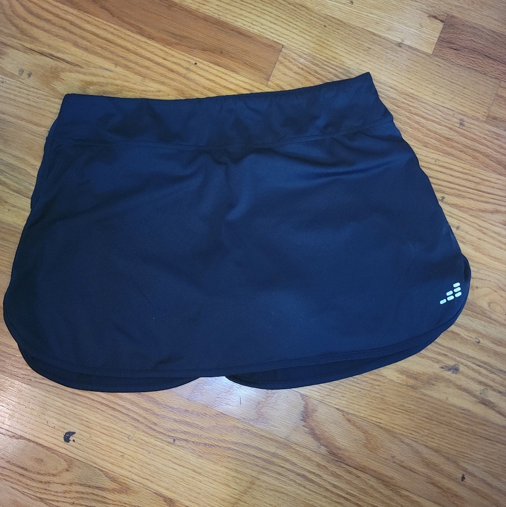 Athletic skorts